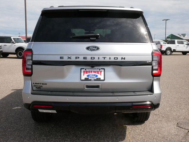 2024 Ford Expedition Limited w/ Stealth Performance Pack 4