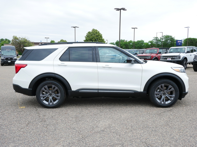 2024 Ford Explorer XLT  5