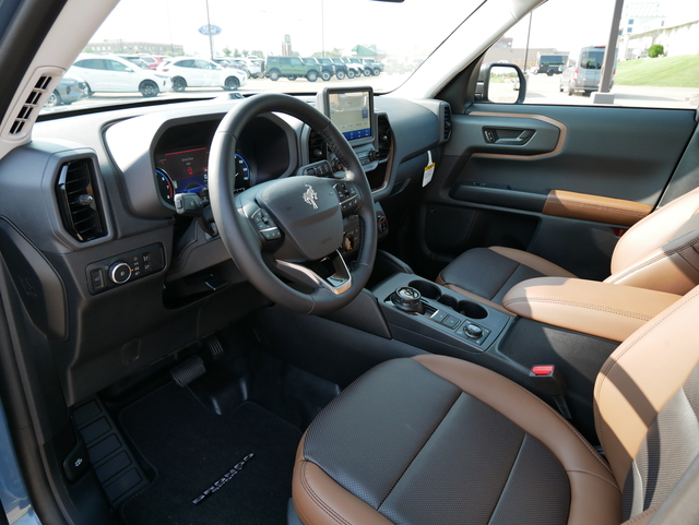 2024 Ford Bronco Sport Badlands w/ Moonroof 12