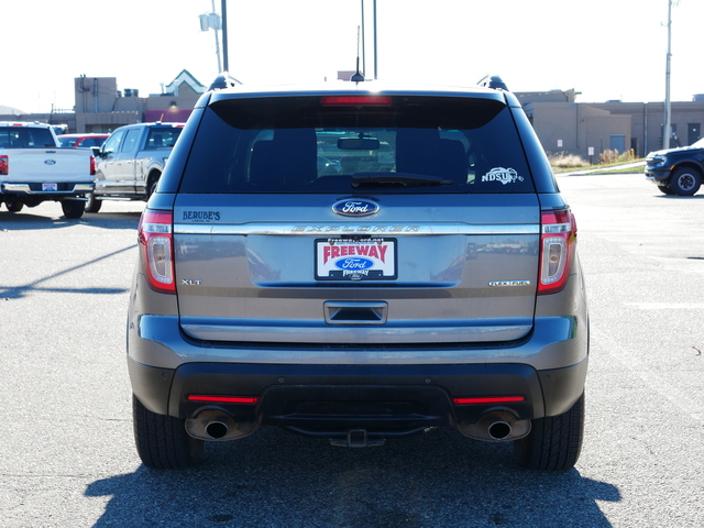 2014 Ford Explorer XLT 4