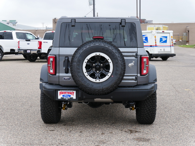 2024 Ford Bronco Badlands  4