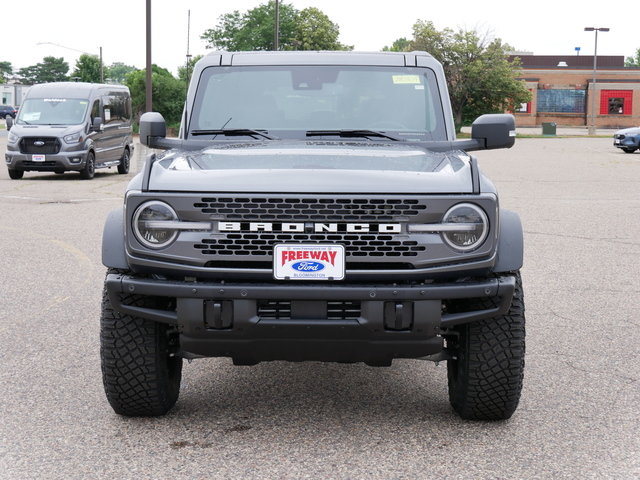 2024 Ford Bronco Badlands  8