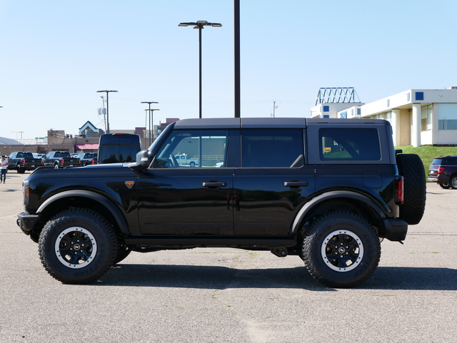 2024 Ford Bronco Badlands  2