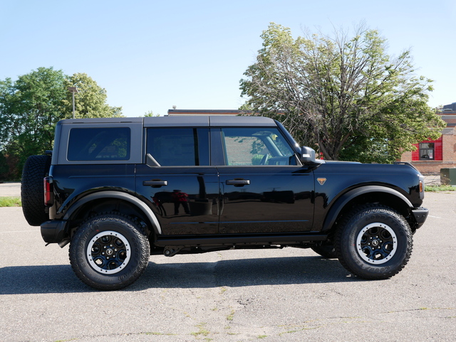 2024 Ford Bronco Badlands  6