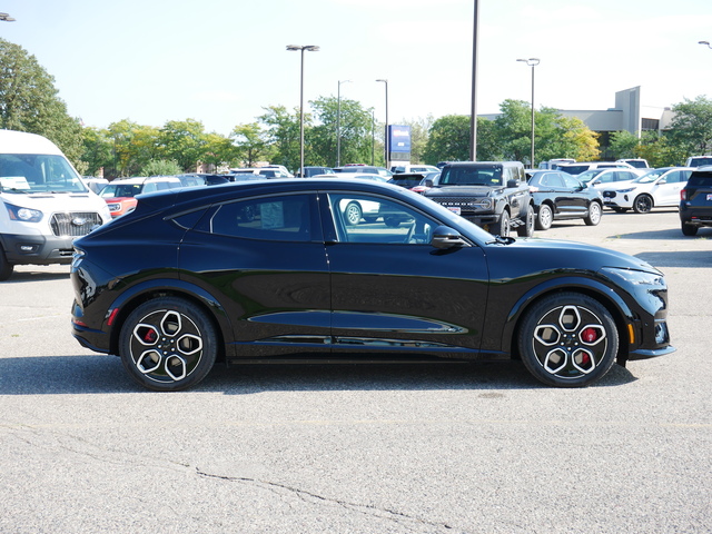 2024 Ford Mustang Mach-E GT w/ Panoramic Roof 6