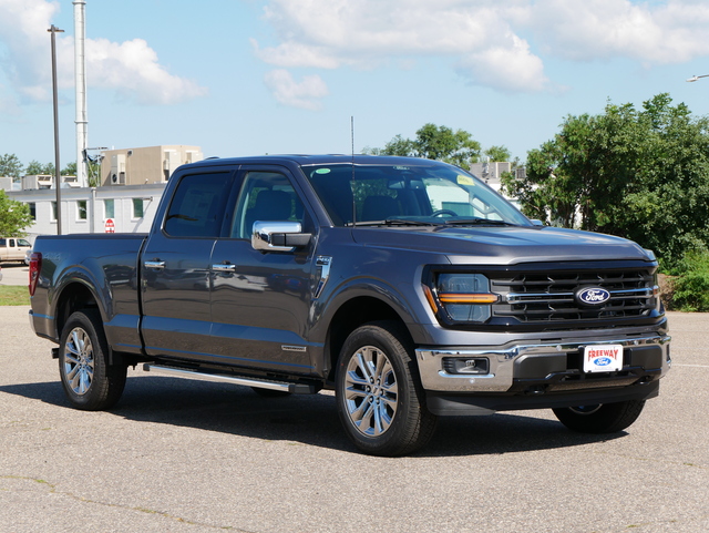 2024 Ford F-150 XLT w/ Heated Seats & Nav 7