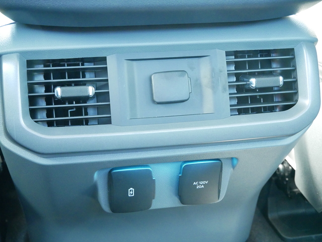 2024 Ford F-150 XLT w/ Heated Seats & Nav 20