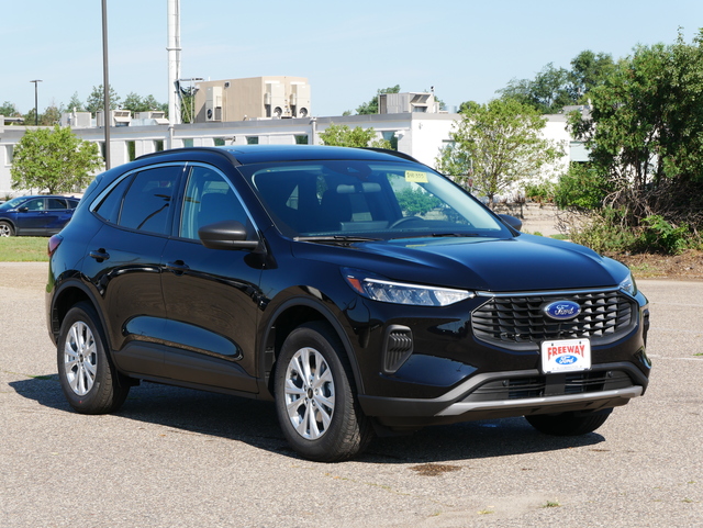 2024 Ford Escape Active w/ Pano Moonroof 7