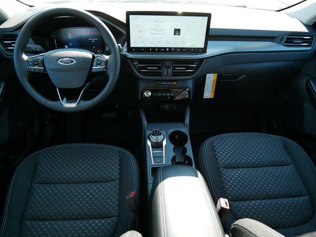 2024 Ford Escape Active w/ Pano Moonroof 19