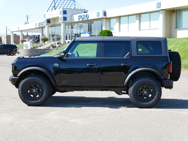 2024 Ford Bronco Wildtrak  2