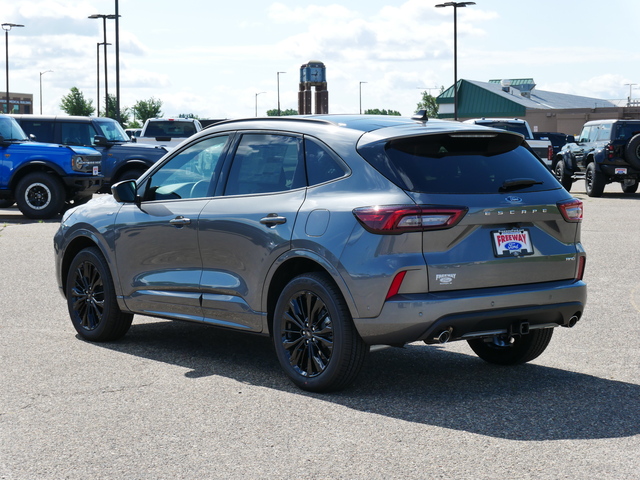 2024 Ford Escape ST-Line Elite w/ Pano Moonroof 3