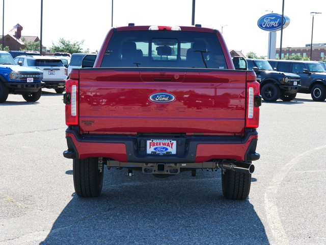 2024 Ford Super Duty F-350 SRW Lariat w/ Pano Moonroof 4