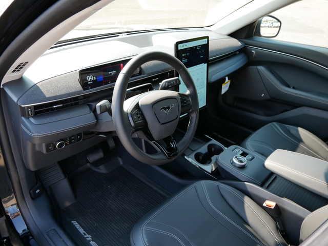 2024 Ford Mustang Mach-E Premium w/ Panoramic Roof 12