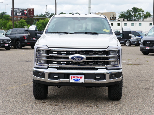 2024 Ford Super Duty F-250 SRW Lariat Tremor 8