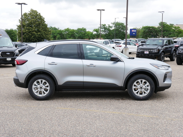 2024 Ford Escape Active w/ Pano Moonroof 6