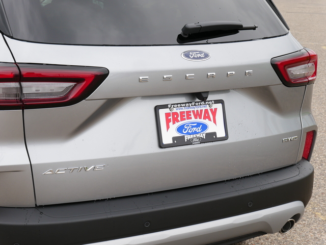 2024 Ford Escape Active w/ Pano Moonroof 10