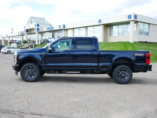 2024 Ford Super Duty F-350 SRW Lariat  2