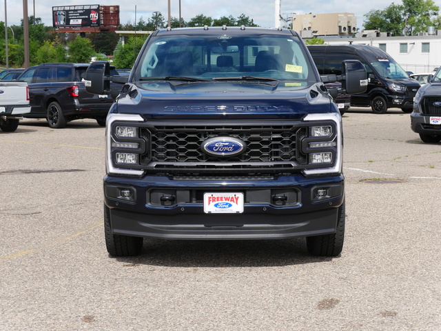 2024 Ford Super Duty F-350 SRW Lariat  8