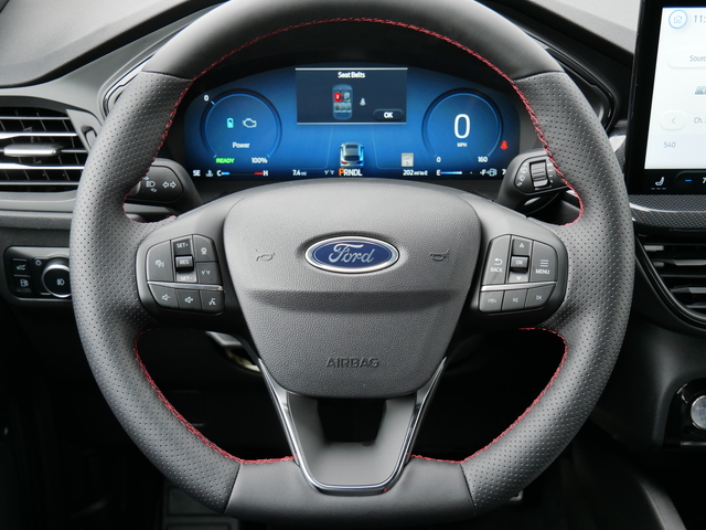 2024 Ford Escape ST-Line Elite w/ Heated Seats & Whe 19