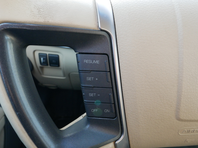 2011 Lincoln MKZ Base 29