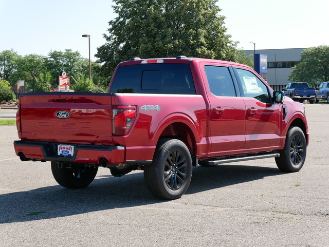 2024 Ford F-150 XLT w/ 20 Black Wheels 5