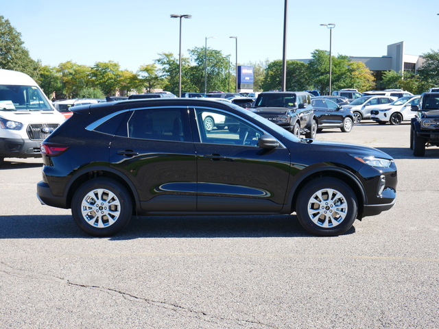 2024 Ford Escape Active w/ Pano Moonroof 6