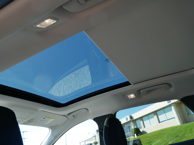 2024 Ford Escape Active w/ Pano Moonroof 18