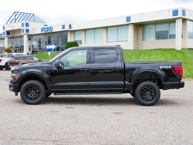 2024 Ford F-150 XLT w/ Nav 2