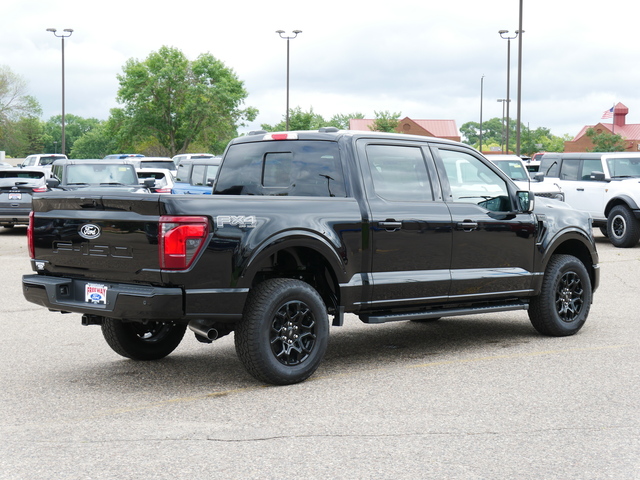 2024 Ford F-150 XLT w/ Nav 5