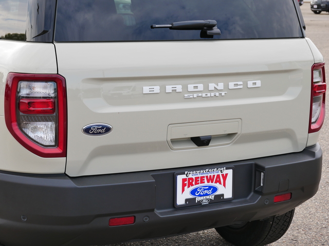 2024 Ford Bronco Sport Badlands w/ Moonroof 10