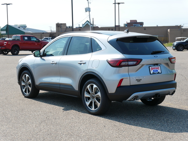 2024 Ford Escape Platinum w/ Pano Moonroof 3