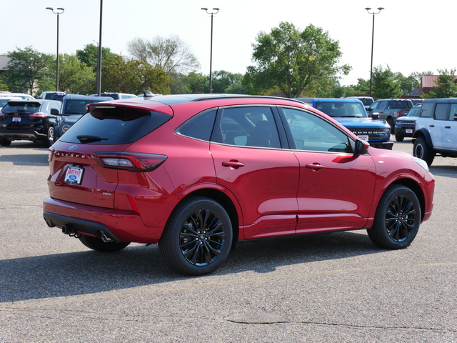 2024 Ford Escape ST-Line Elite w/ Pano Moonroof 5