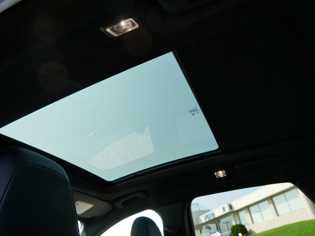 2024 Ford Escape ST-Line Elite w/ Pano Moonroof 18