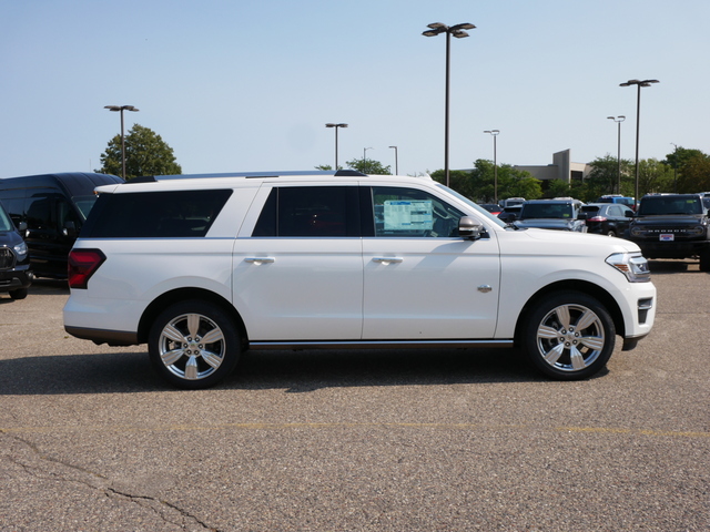 2024 Ford Expedition Max King Ranch w/ Pano Moonroof 2