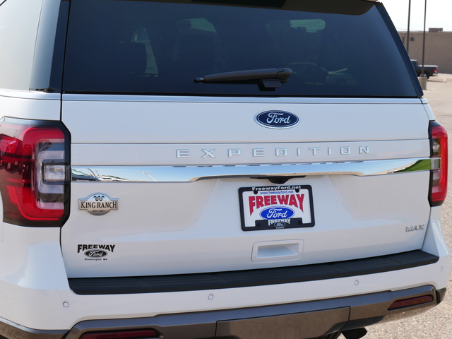 2024 Ford Expedition Max King Ranch w/ Pano Moonroof 8