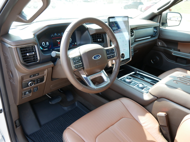 2024 Ford Expedition Max King Ranch w/ Pano Moonroof 10