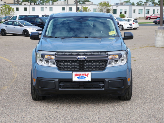 2024 Ford Maverick XLT w/ 2.5L Hybrid 8