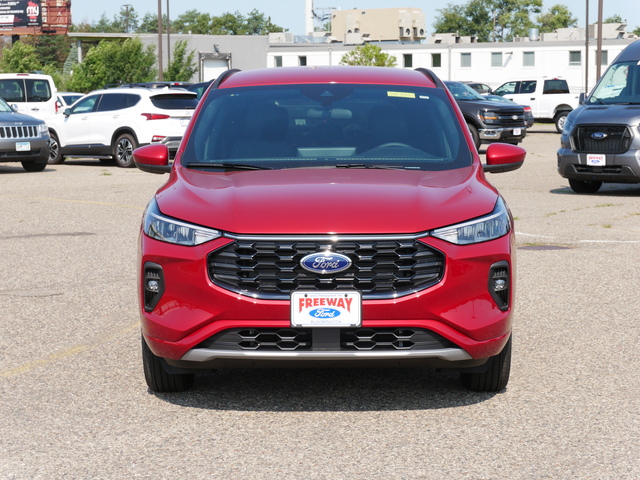 2024 Ford Escape ST-Line Select w/ Heated Seats & Wh 8