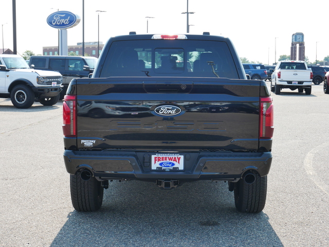 2024 Ford F-150 XLT w/ Black Appearance Package 4