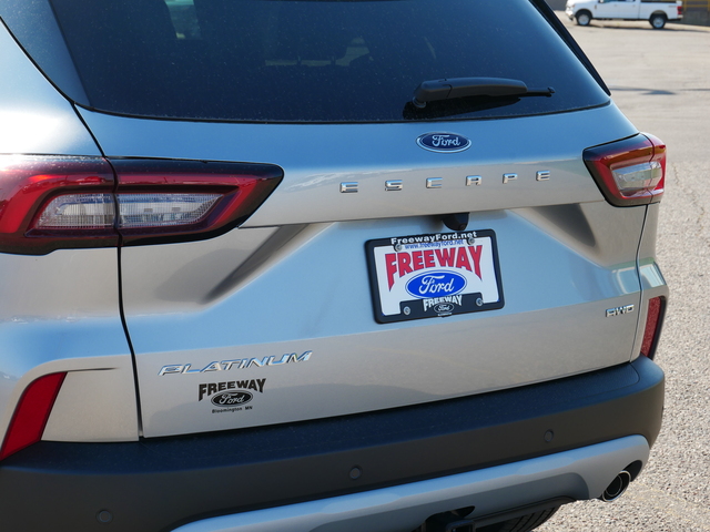 2024 Ford Escape Platinum w/ Pano Moonroof & Nav 10