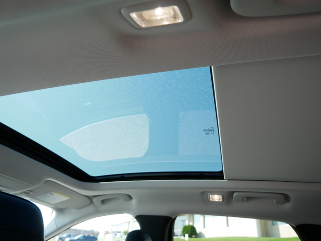 2024 Ford Escape Platinum w/ Pano Moonroof & Nav 18