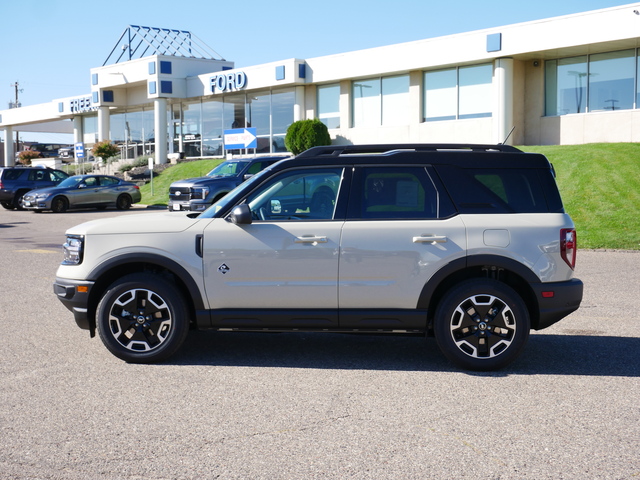 2024 Ford Bronco Sport Outer Banks w/ Heated seats & wheel 2