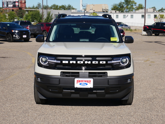 2024 Ford Bronco Sport Outer Banks w/ Heated seats & wheel 8