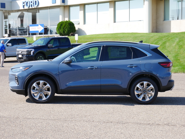 2024 Ford Escape Platinum w/ Panoramic Roof 2