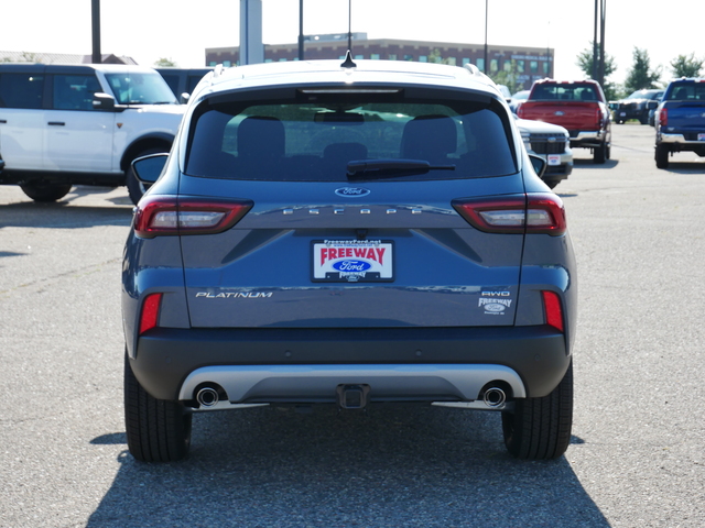 2024 Ford Escape Platinum w/ Panoramic Roof 4