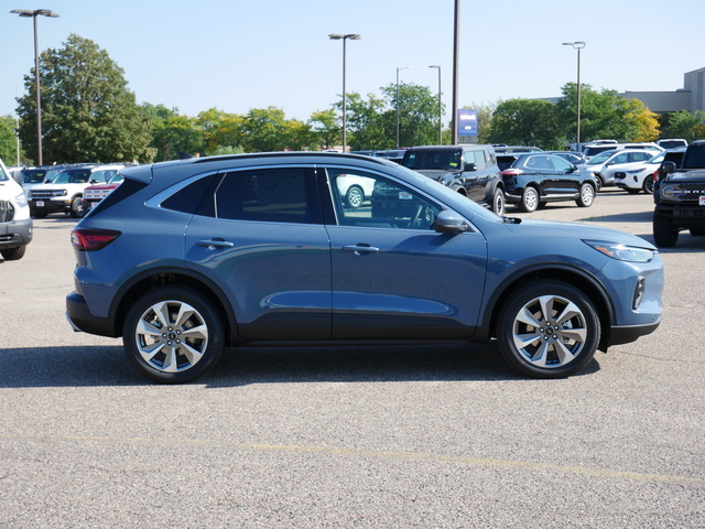 2024 Ford Escape Platinum w/ Panoramic Roof 6