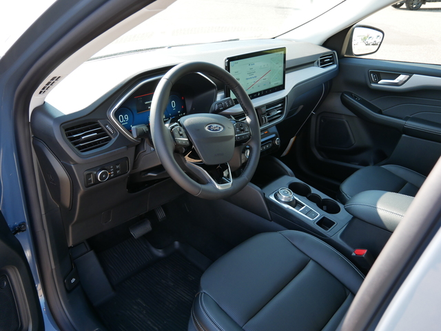 2024 Ford Escape Platinum w/ Panoramic Roof 12