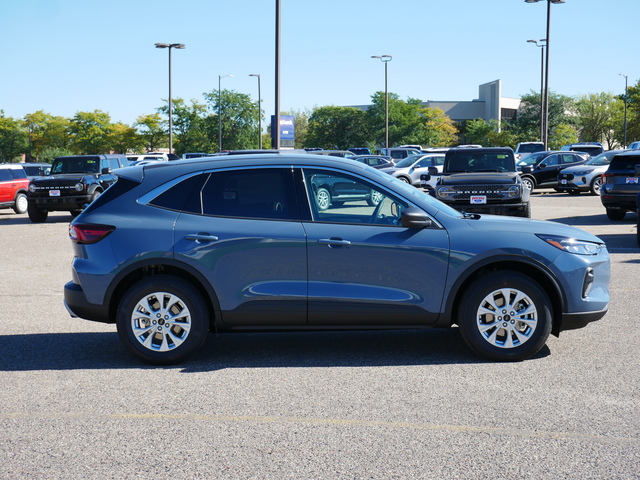 2024 Ford Escape Active w/ Heated seats & wheel 6