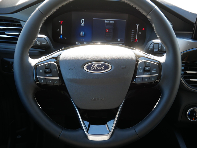 2024 Ford Escape Active w/ Heated seats & wheel 19