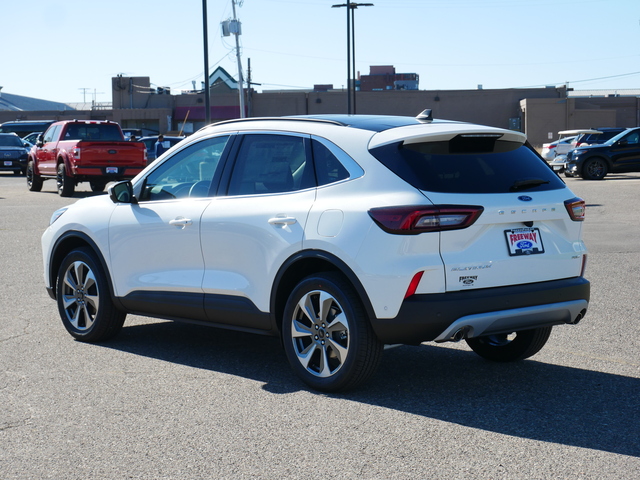 2024 Ford Escape Platinum w/ Panoramic Roof 3